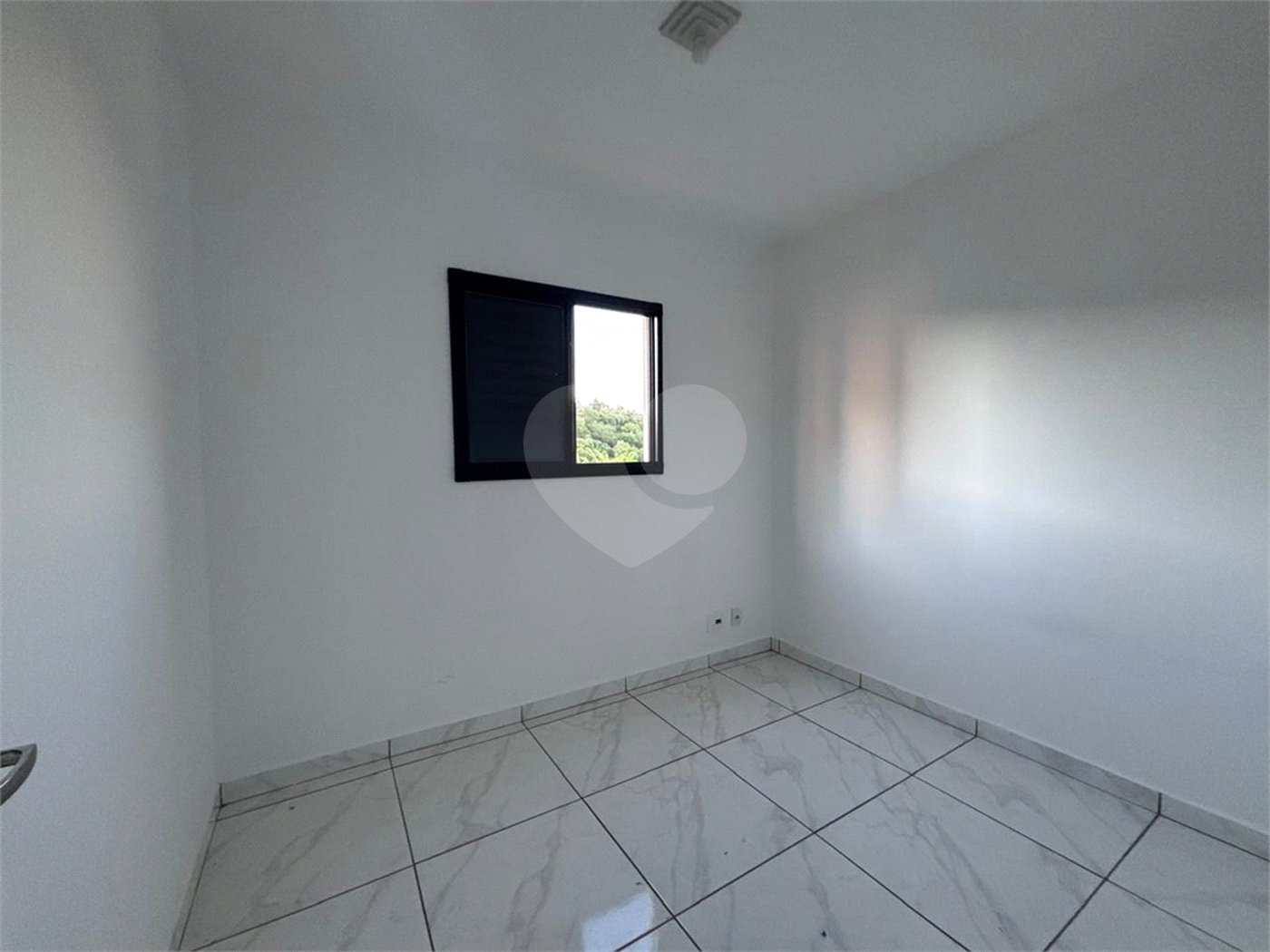 Apartamento à venda com 2 quartos em Jardim Gutierres, Sorocaba, SP