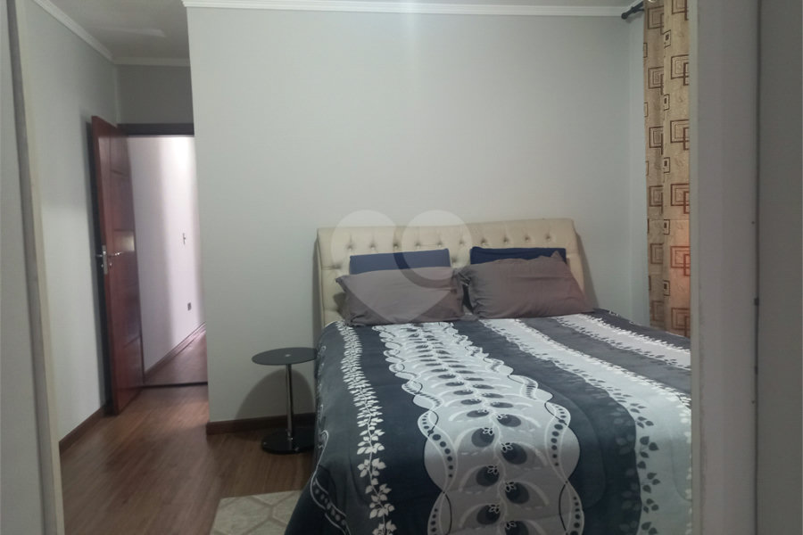 Sobrado à venda com 3 quartos, sendo 1 suíte,  em Tremembé, São Paulo, SP