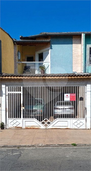 Casa à venda com 4 suítes em Jardim Bom Clima, Guarulhos, SP