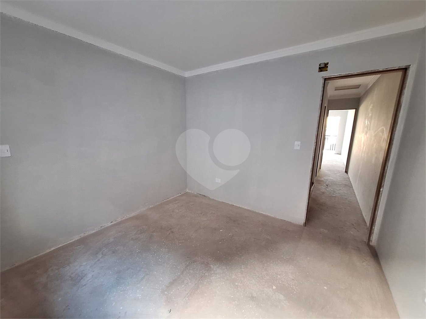Sobrado à venda com 3 quartos, sendo 1 suíte, em Vila do Castelo, São Paulo, SP