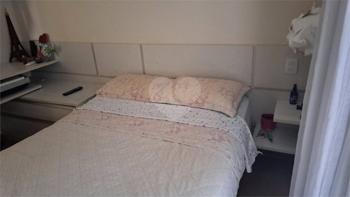 Casa à venda com 4 quartos, sendo 3 suítes,  no condomínio Res. Luzern, Campinas - SP