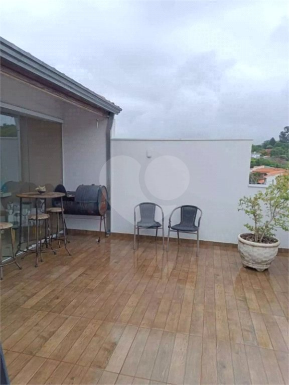 Sobrado à venda com 3 quartos, sendo 1 suíte, em Jardim Karolyne, Votorantim, SP