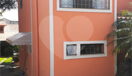 Casa à venda com 3 quartos, sendo 2 suítes,  em Conjunto Habitacional Brás Cubas, Mogi das Cruzes, SP