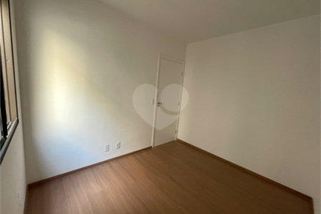 Apartamento à venda com 2 quartos no Centro, Votorantim, SP