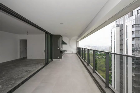 Apartamento à venda com 3 suítes,  em Jardim Fonte do Morumbi, São Paulo, SP