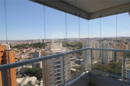 Apartamento à venda com 3 quartos, sendo 1 suíte, em Morumbi, São Paulo, SP