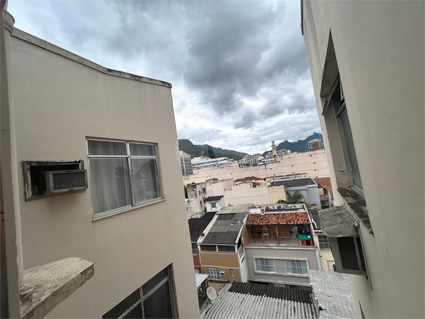 Apartamento à venda com 1 suíte em Rio Comprido, Rio de Janeiro, RJ