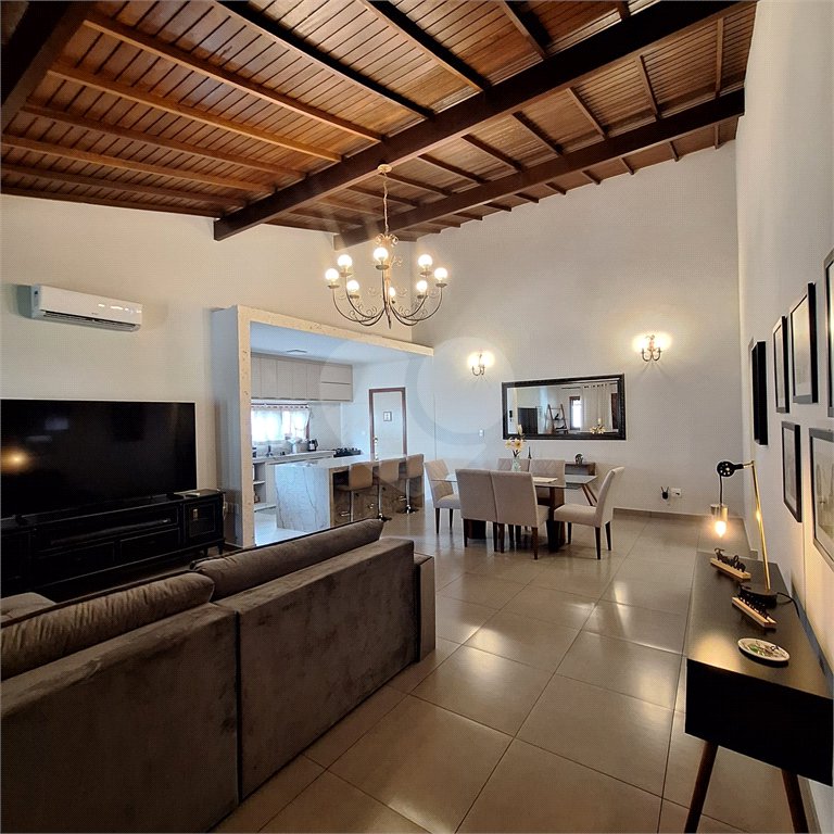 Casa à venda com 3 suítes, em Orla Norte, Porto Seguro, BA