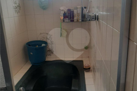 Casa à venda com 3 quartos, sendo 1 suíte,  no Centro, Mogi das Cruzes, SP