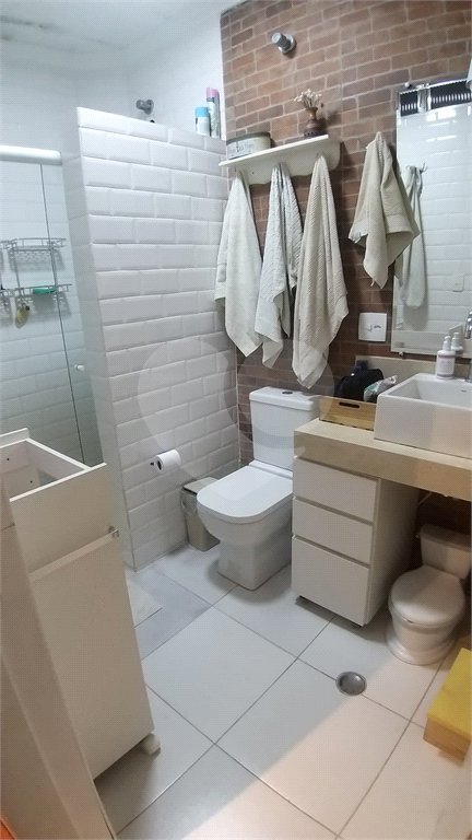 Sobrado à venda com 2 quartos em Vila Gumercindo, São Paulo, SP