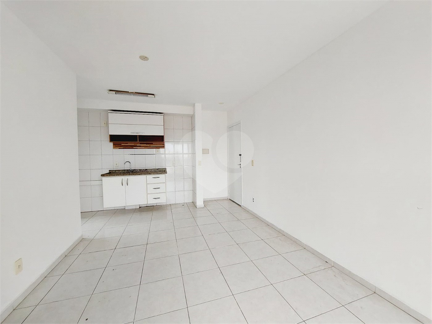Apartamento à venda ou para alugar com 2 quartos em Vila Anastácio, São Paulo, SP