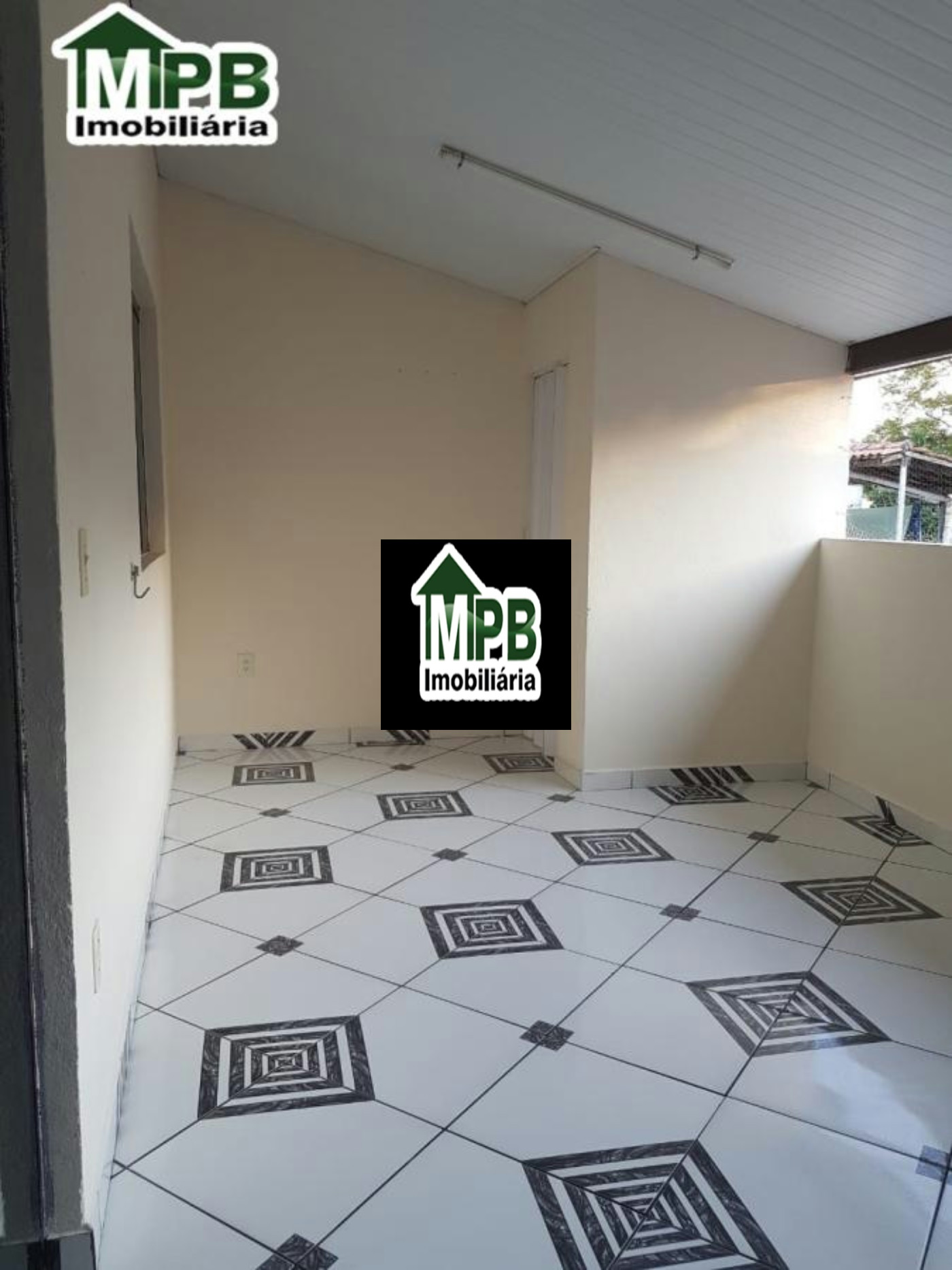 Sobrado à venda com 2 quartos, sendo 1 suíte, em Jardim Santa Luiza, Sorocaba, SP