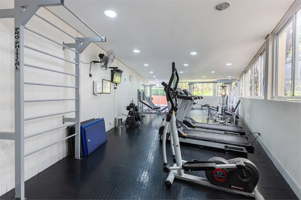Apartamento à venda com 4 quartos, sendo 3 suítes,  em Real Parque, São Paulo, SP