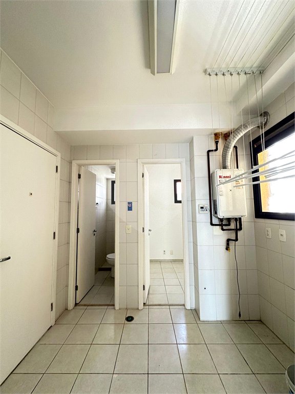 Apartamento à venda com 3 suítes em Vila Suzana, São Paulo, SP