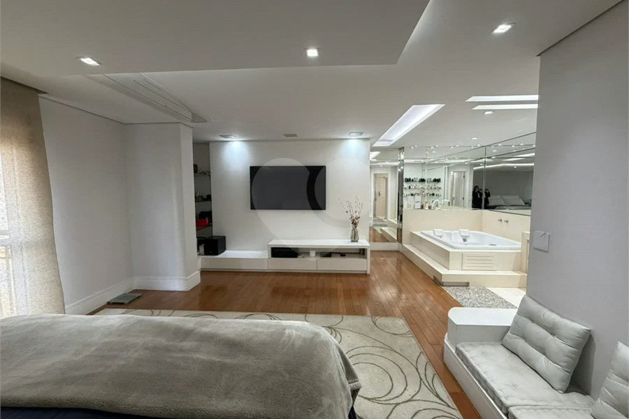 Apartamento à venda com 3 suítes em Santana, São Paulo, SP