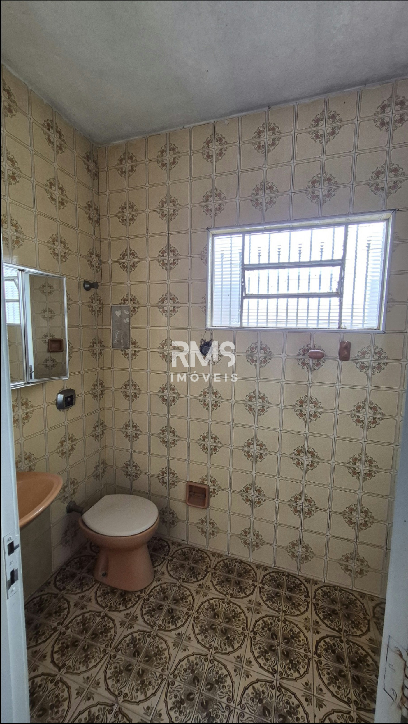 Casa à venda ou para alugar com 3 quartos, sendo 1 suíte,  em Jardim do Estádio, Itu, SP
