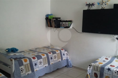 Apartamento à venda com 3 quartos em Cidade dos Bandeirantes, São Paulo, SP
