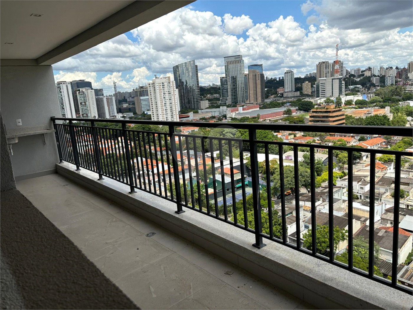 Apartamento à venda com 1 suíte em Vila Cordeiro, São Paulo, SP