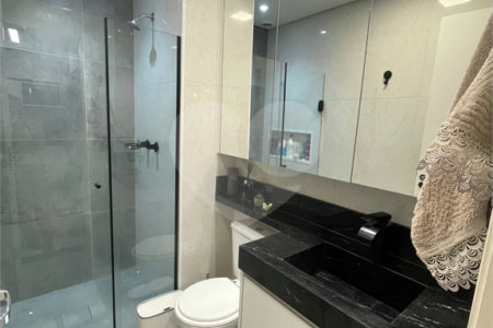 Apartamento à venda com 1 quarto em Jardim D'abril, Osasco, SP