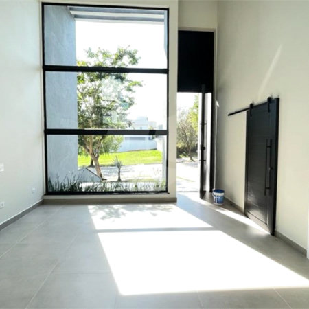 Casa à venda com 4 quartos, sendo 3 suítes, no condomínio Campos do Conde Sorocaba, Sorocaba - SP