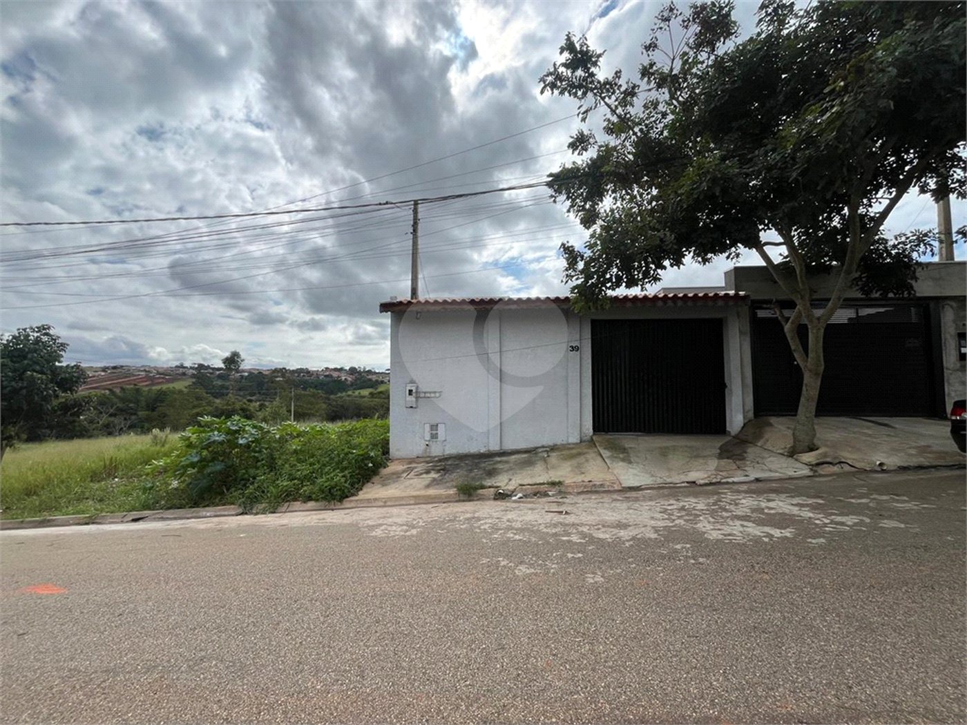 Casa à venda com 2 quartos, sendo 1 suíte,  em Portal dos Pinheiros Iii, Itapetininga, SP
