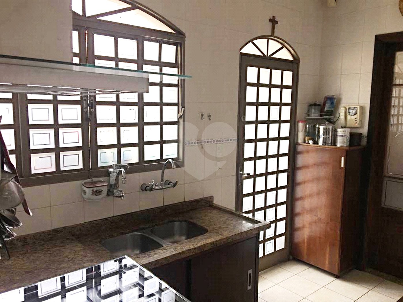 Casa Térrea à venda com 4 quartos, sendo 1 suíte, em Vila Monumento, São Paulo, SP