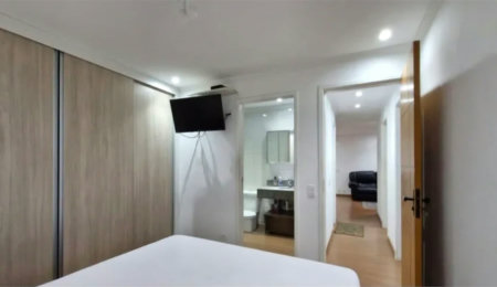 Apartamento à venda com 3 quartos, sendo 1 suíte,  em Jardim Esmeralda, São Paulo, SP