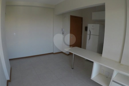 Apartamento padrão para venda no Edifício Residencial Via Campus