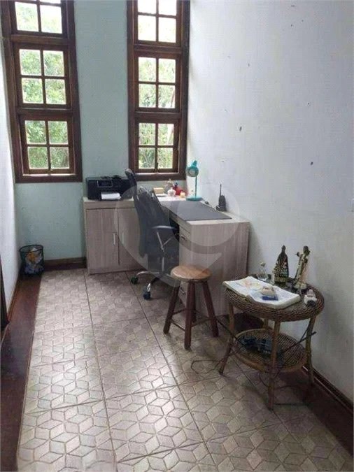 Casa à venda no Condomínio Vista Alegre Sede em Vinhedo/SP