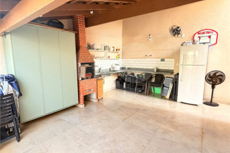 Casa à venda com 3 quartos, sendo 1 suíte, em Jardim Castelo Branco, Ribeirão Preto, SP
