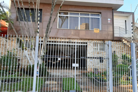 Casa à venda com 4 quartos, sendo 2 suítes, em Jardim Franca, São Paulo, SP