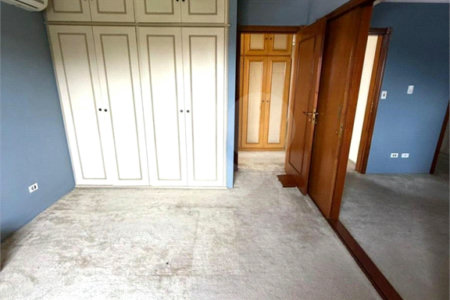 Sobrado à venda com 5 quartos, sendo 3 suítes,  em Jardim Leonor, São Paulo, SP