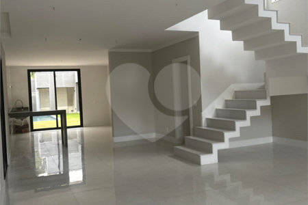 Casa à venda com 4 suítes no condomínio Riomar X, Rio de Janeiro - RJ