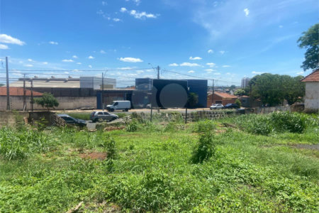 Terreno à venda no Centro, Araraquara, SP