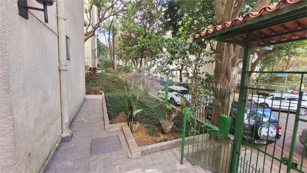 Apartamento à venda com 3 quartos em Alto de Pinheiros, São Paulo, SP