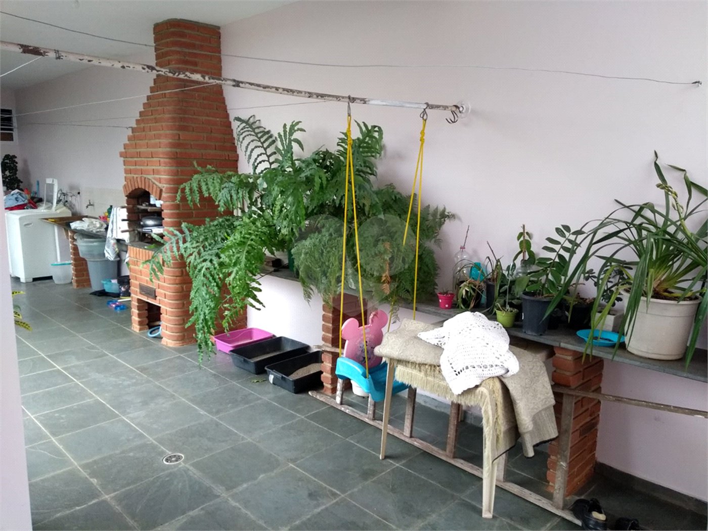 Sobrado à venda com 3 suítes em Jardim Realce, Suzano, SP