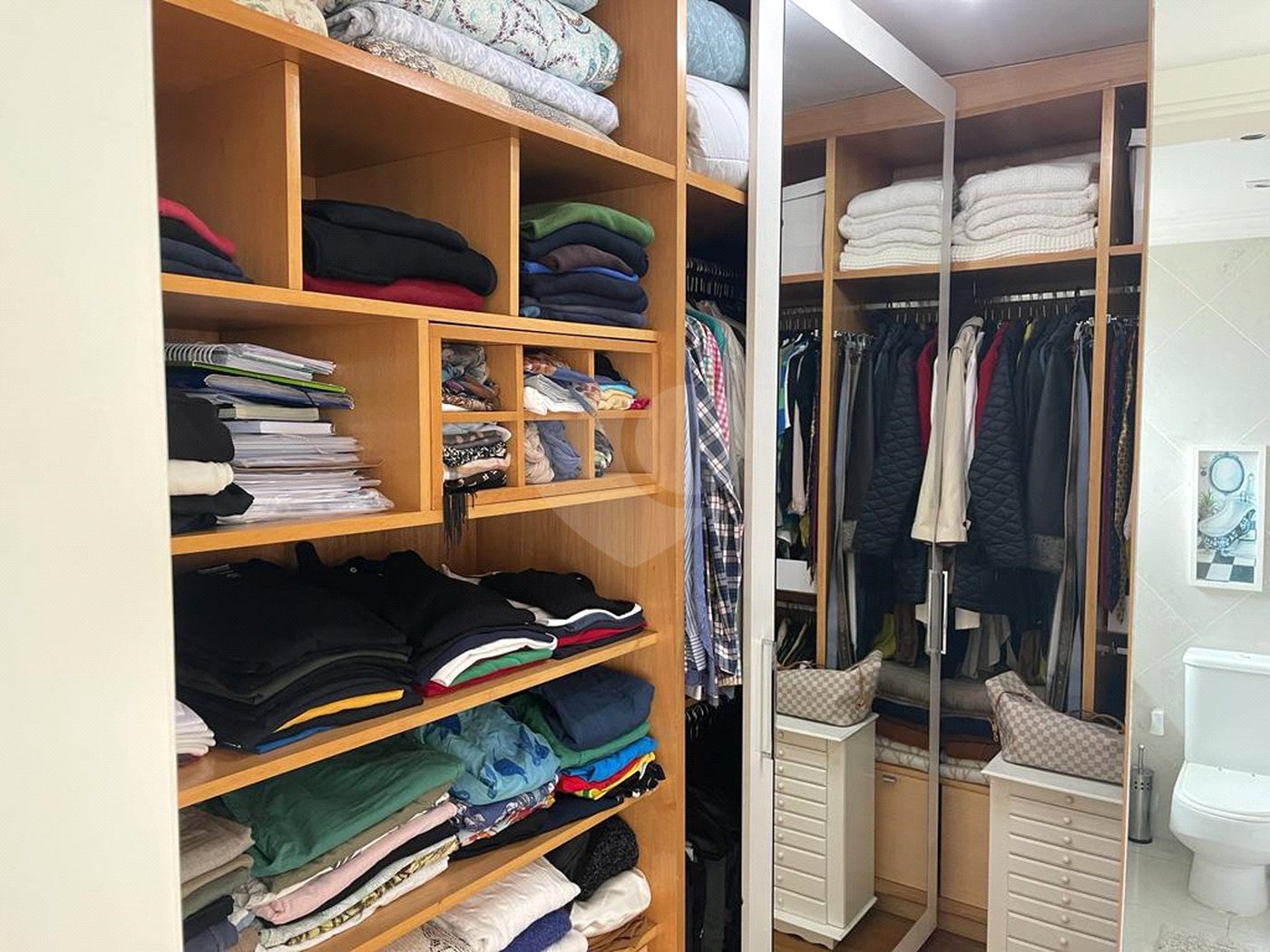 Apartamento à venda com 3 suítes em Vila Gertrudes, São Paulo, SP
