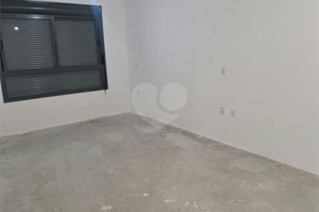 Apartamento à venda com 4 suítes em Pinheiros, São Paulo, SP