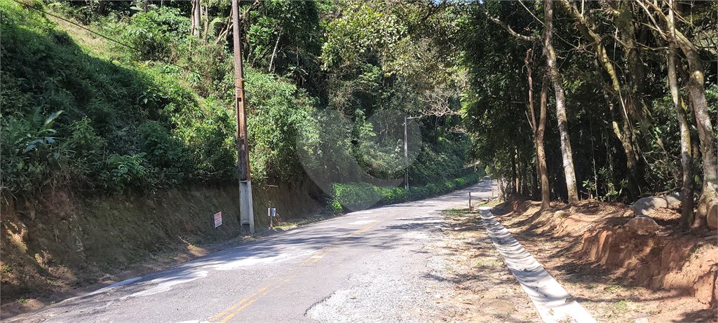 Terreno à venda no condomínio Parque Imperial da Cantareira, Mairiporã - SP