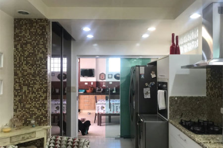 Casa à venda com 4 quartos, sendo 2 suítes,  no condomínio Conjunto Residencial Green Village I, Mogi das Cruzes - SP
