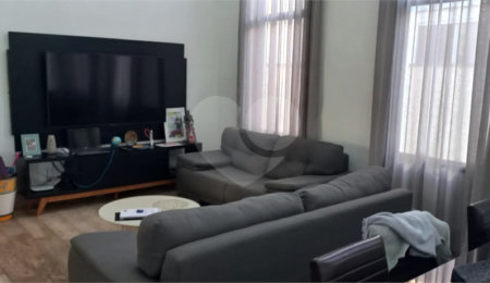 Casa à venda com 4 suítes em Santa Isabel, Louveira, SP
