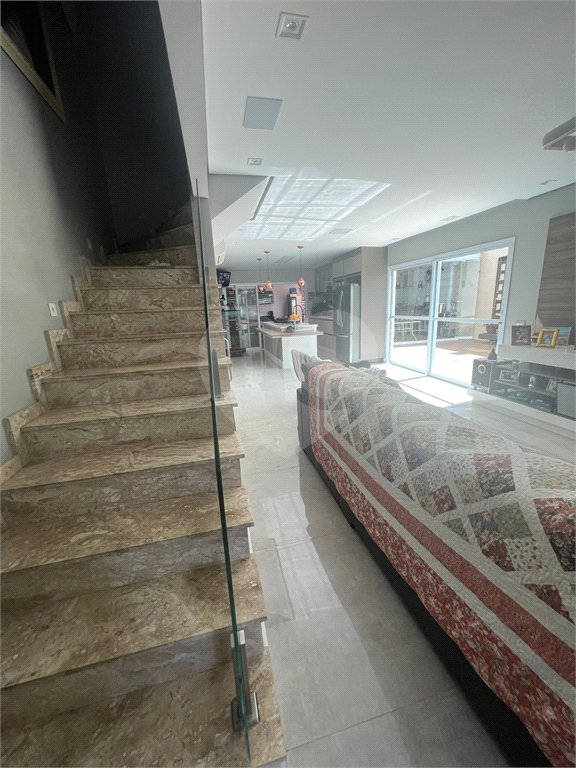 Casa à venda com 4 suítes no condomínio Residencial Jabuticabeiras, São Paulo - SP