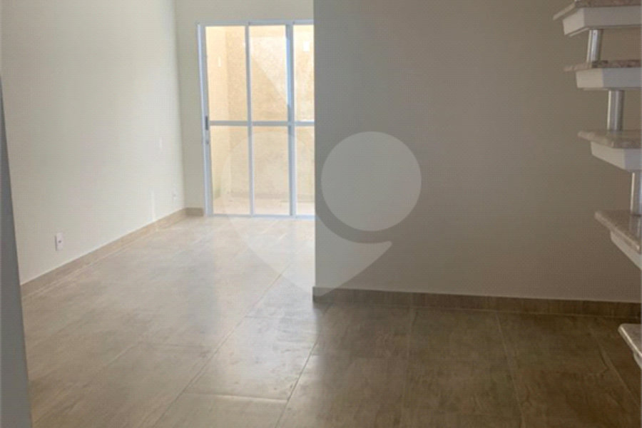 Casa à venda com 2 suítes no condomínio Reserva Jatobá, São Paulo - SP
