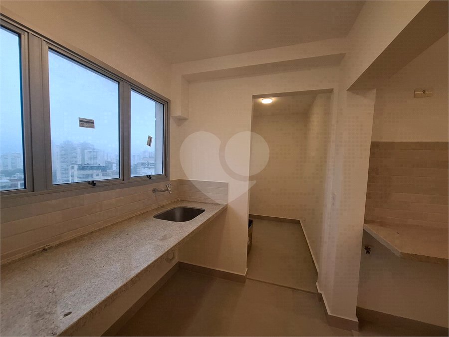 Apartamento à venda com 3 quartos, sendo 1 suíte, em JARDIM SUL, São Paulo, SP