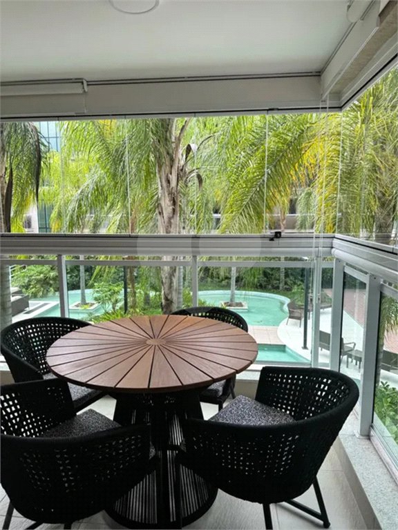 Apartamento à venda com 2 quartos, sendo 1 suíte, em Recreio dos Bandeirantes, Rio de Janeiro, RJ