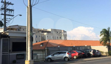 Apartamento à venda com 2 quartos, sendo 1 suíte,  em Jardim São Luís, Suzano, SP