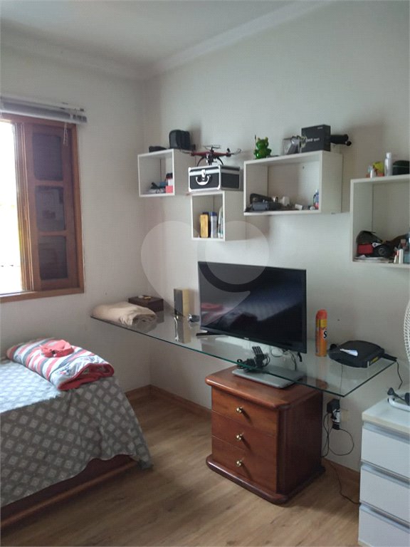 Sobrado à venda com 4 quartos, sendo 1 suíte,  em Limão, São Paulo, SP
