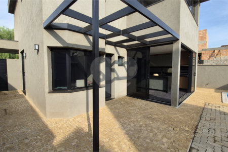 Casa à venda com 3 quartos, sendo 1 suíte, no condomínio Portal da Mata Rp, Ribeirão Preto - SP