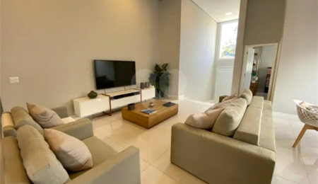 Casa Térrea à venda com 3 suítes em Medeiros, Jundiaí, SP