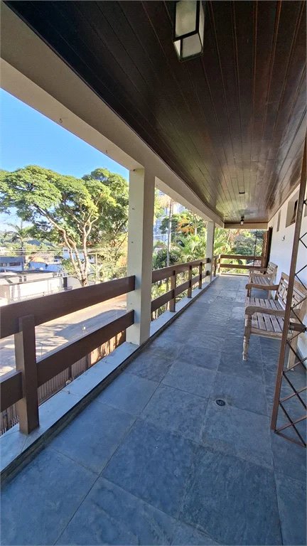 Casa à venda com 5 quartos, sendo 4 suítes, em Butantã, São Paulo, SP